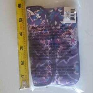 Vera Bradley Jen Zip ID in Regal Rosette.